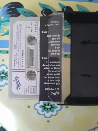 Cassette audio " jean ferrat " - photo 3