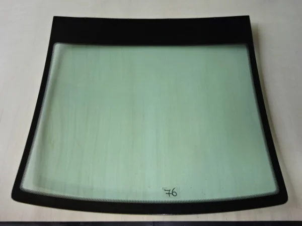 Lunette arrière bugatti eb110 - Équipements Auto - Nice (06000)