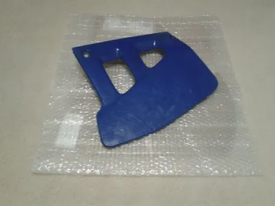 Ouie de réservoir droite suzuki 125 tsr 1997 - photo 4