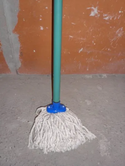 Pendule ou balai frange ou tapis neuf - photo 2