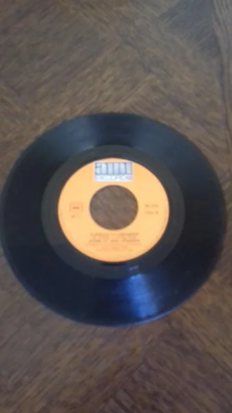 45 t stone et charden "l'aventura" - CD, DVD & Vinyles - Saint-Satur (18300)