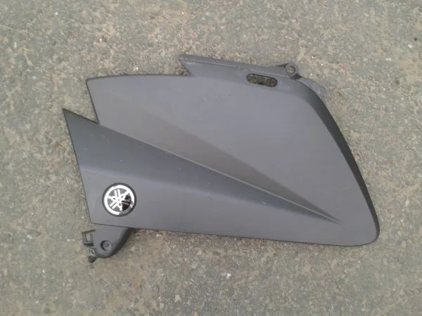 Flanc carénage droit yamaha 530 tmax 2018 - Équipements Moto - Verberie (60410)