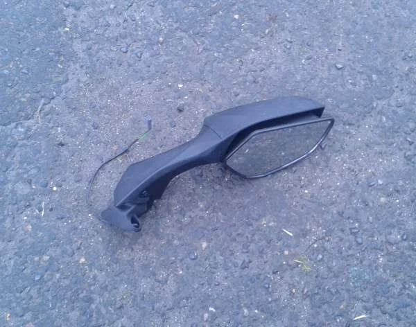 Rétroviseur droit kawasaki z 1000 sx 2024 - Équipements Moto - Verberie (60410)