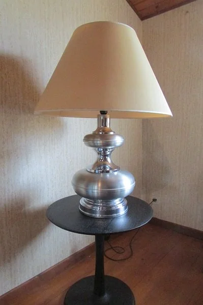 Lampe de salon, très design.... - Décoration - Castres (81100)