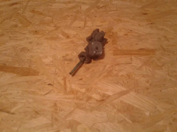 Robinét d éssence honda 750 vfs rc07 1987 - Équipements Moto - Marignane (13700)