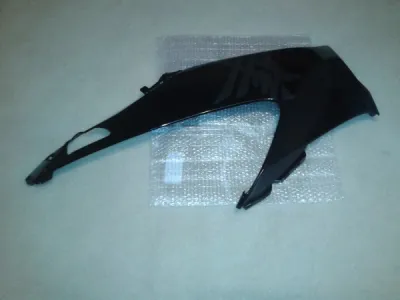 Flanc carénage gauche suzuki 1340 hayabusa 2022 - photo 4