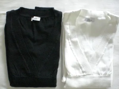 Pull t.38 ou t.36 neuf - photo 2
