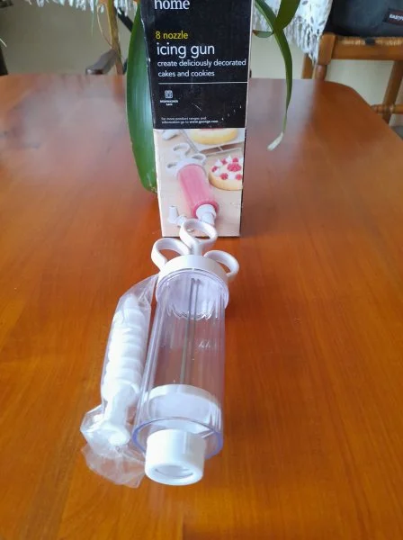 Seringue pour décoration pâtisserie - Collection - Saint-Satur (18300)