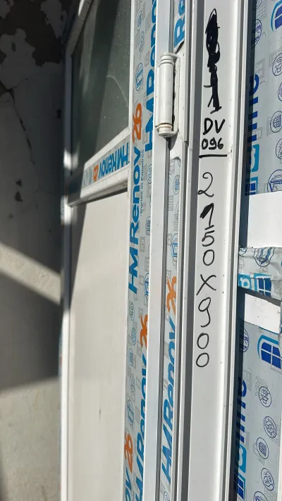 Porte de service pvc avec soubassement - photo 2