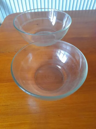 Lot 2 saladiers en verres duralex - photo 4