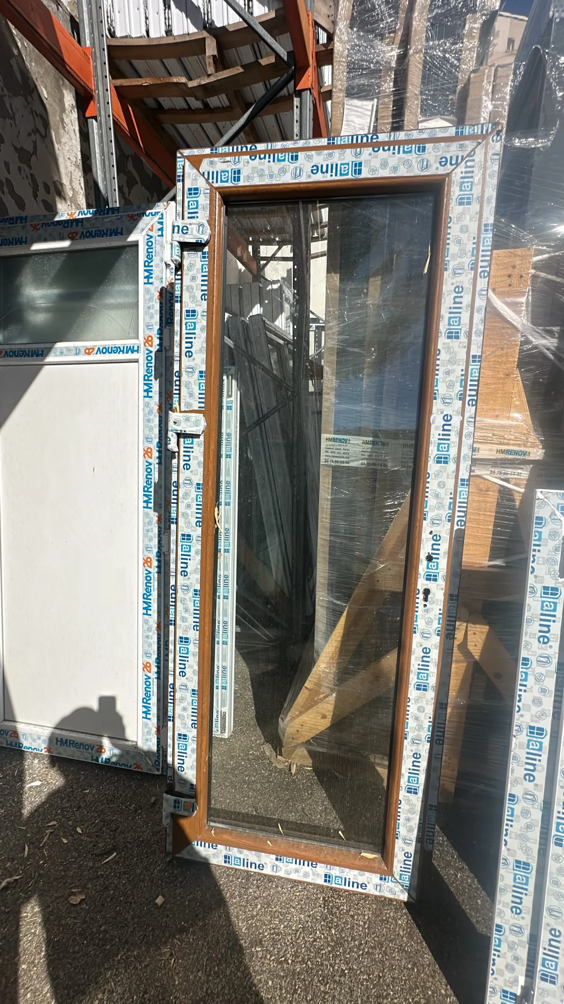 Porte fenêtre pvc en chêne doré vitré un vantail - Bricolage - Vaulx-en-Velin (69120)