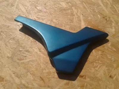 Cache latéral droit yamaha 750 xj seca 1986 - photo 2