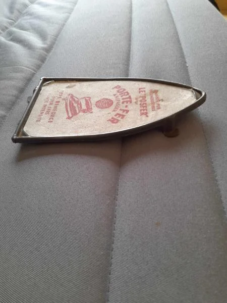 Ancien porte fer à repasser - unis mlm france - - Collection - Saint-Satur (18300)