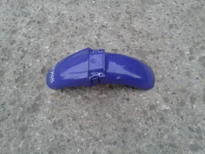 Garde boue avant yamaha 600 fzr 1989 - photo 3