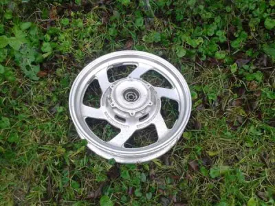 Roue avant yamaha 750 fzx fazer 1991 - photo 2