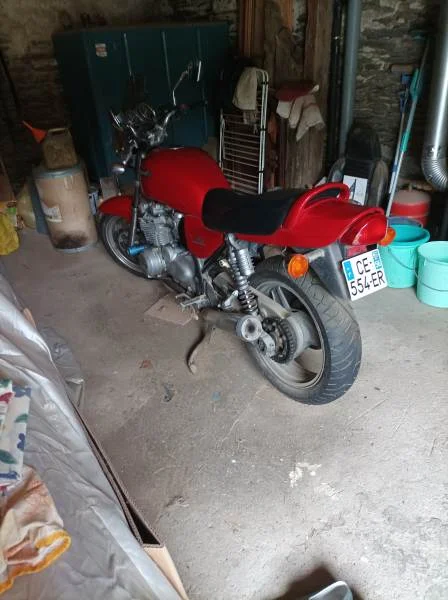 Moto kawasaki zéphir 750cc 1991 43600kms - Collection - Saint-Jacut-les-Pins (56220)
