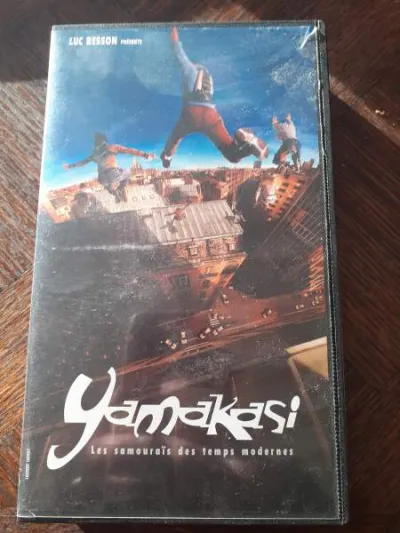 Cassette vhs "yamakasi" - CD, DVD & Vinyles - Saint-Satur (18300)