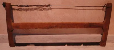 Scie à tenons, en bois de 82 cm - bon état - photo 2