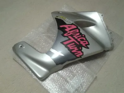 Flanc carénage droit honda 750 africa twin 1996 - photo 3