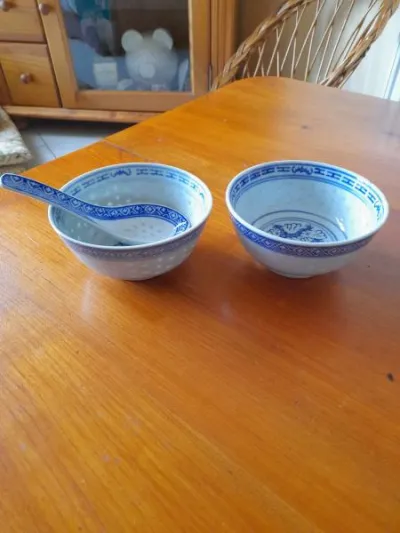 2 bols chinois et 1 cuillère chinoise en porcelain - photo 4
