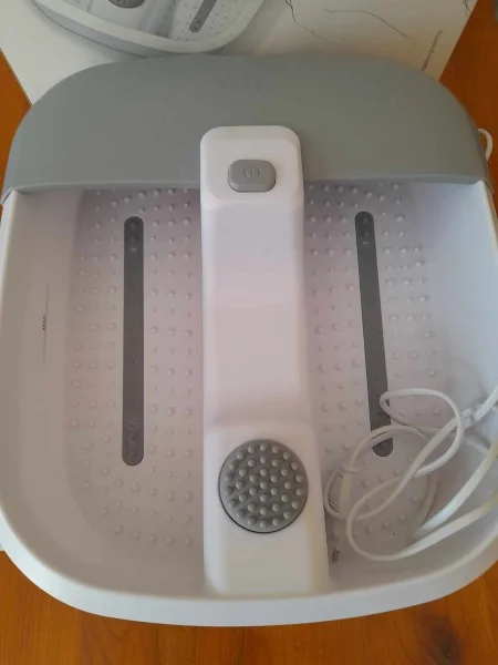 Bain bouillonnant pour les pieds elle by beurer - Services à la Personne - Saint-Satur (18300)