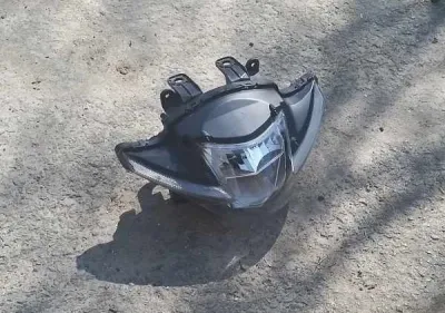 Phare suzuki 125 gsxs 2026 - photo 2