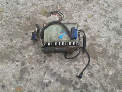 Recepteur radio yamaha xvz 1200 venture 1988 - photo 2