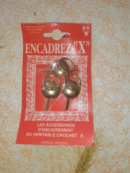 Paquet de 3 anneaux et lacet - Décoration - Saint-Satur (18300)