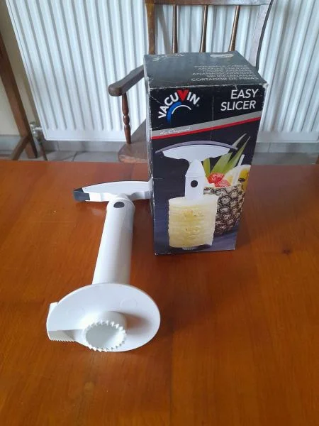 Coupe ananas vacuvin blanc - Collection - Saint-Satur (18300)