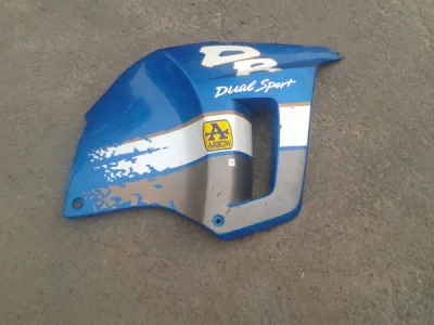 Flanc carénage droit suzuki 800 drs 1991 - photo 4