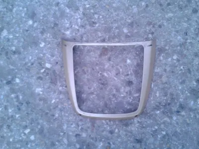 Entourage de phare yamaha xvz 1200 venture 1988 - Équipements Moto - Annecy (74000)