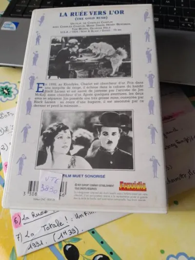 Cassette vhs " la ruée vers l'or " - photo 3