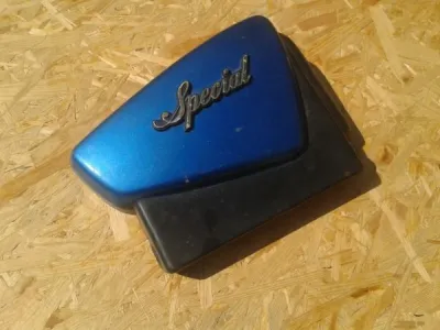 Cache latéral droit bleu yamaha 750 xvz 1983 - photo 3