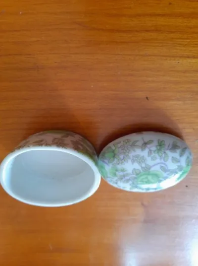 Petits piluliers oval en céramique - photo 3