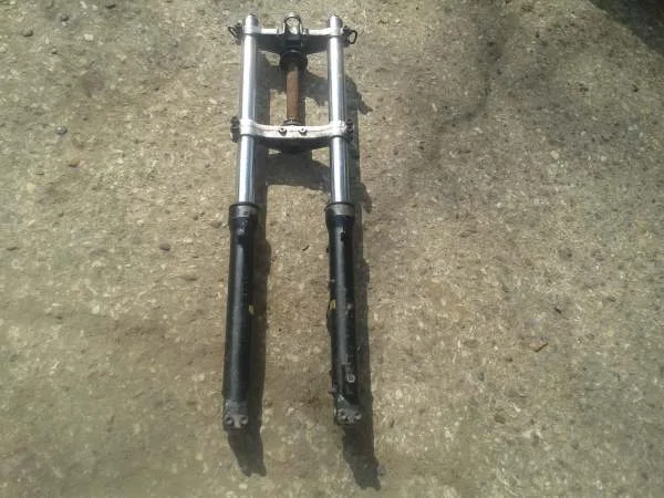 Fourche honda 750 vfr 1986 - Équipements Moto - Dampleux (02600)