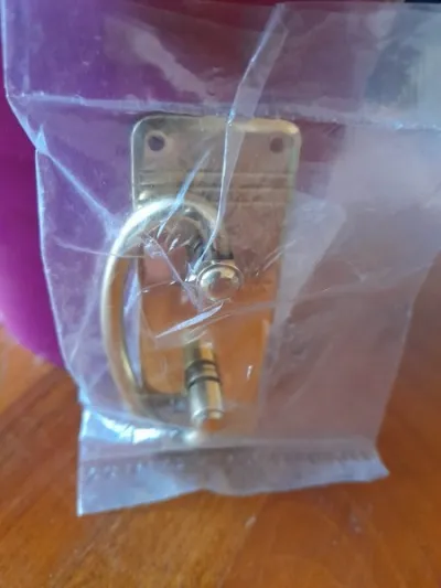 1 poignée de tiroir ancienne en métal dorée - photo 2