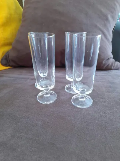 Lot 4 Flûtes à champagne Transparentes - Vintage - Arts de la Table - Saint-Satur (18300)
