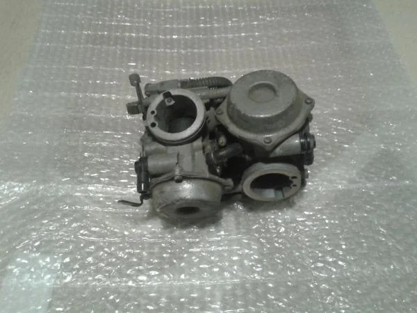 Rampe carburateur honda 650 deauville 1998 - Équipements Moto - Compiègne (60200)