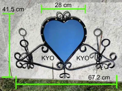 Miroir coeur unique portemanteau mural métal noir - Décoration - Foncine-le-Haut (39460)