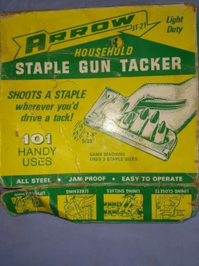 Agrafeuse de marque - Bricolage - Enghien-les-Bains (95880)