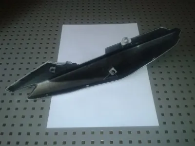 Cache latéral gauche yamaha fz6 2008 - photo 4