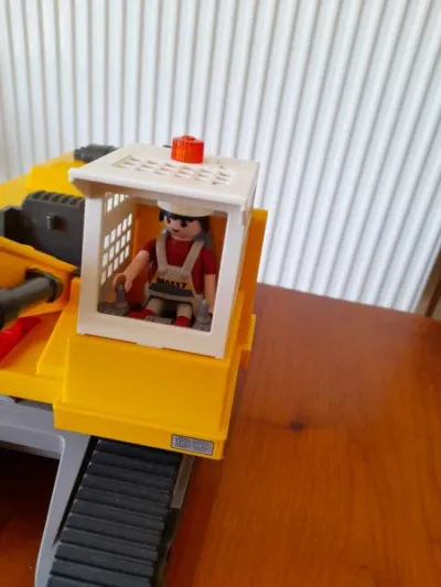 Pelleteuse playmobil - engin de chantier - photo 4