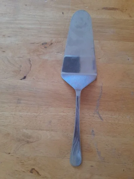 Pelle à tarte en inox - Collection - Saint-Satur (18300)