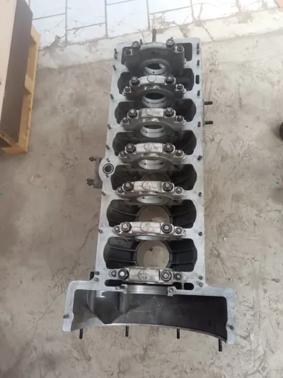 Bloc moteur Maserati Mistral 4000 - photo 4