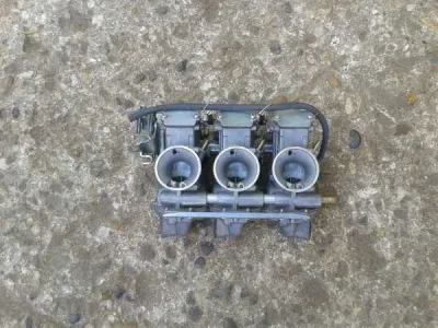 Rampe carburateur honda nsr 400 1986 - photo 2