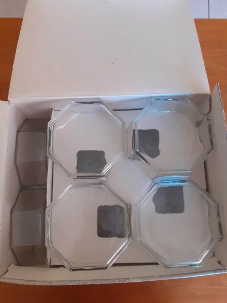 Service de table 7 pièces en verre transparent - Collection - Saint-Satur (18300)