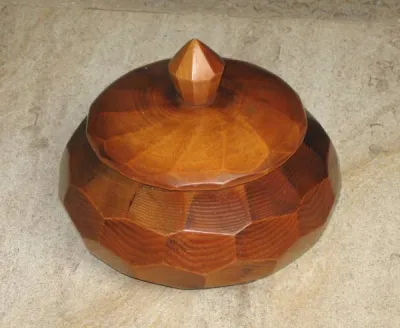 Bonbonnière vintage en bois vernis - Collection - Maule (78580)