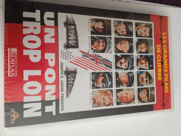 Vhs "un pont trop loin " - CD, DVD & Vinyles - Saint-Satur (18300)