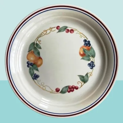 18 Assiettes neuves en Vitrelle Corelle - Arts de la Table - Paris 16e Arrondissement (75016)