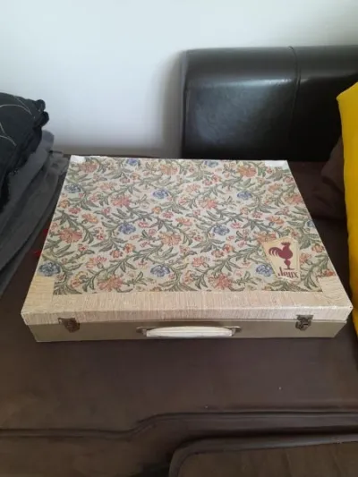 Ancienne malette de jeux- dames , loto , petits ch - photo 2